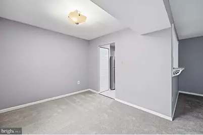 28 Canterbury Square #302, Alexandria, VA 22304 - Photo 8