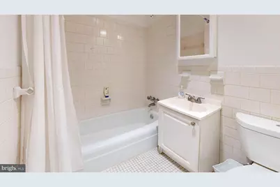 4600 Duke Street #328, Alexandria, VA 22304 - Photo 22