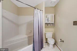 1100 Quaker Hill Dr, Alexandria, VA 22314 - Photo 38