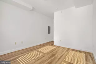 1111 Oronoco St, Alexandria, VA 22314 - Photo 16