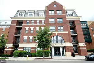 1111 Oronoco St, Alexandria, VA 22314 - Photo 2
