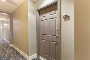 1111 Oronoco St, Alexandria, VA 22314 - Photo 4