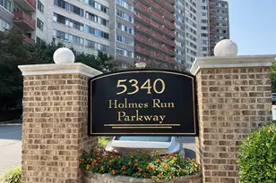5340 Holmes Run Pkwy, Alexandria, VA 22304 - Photo 2