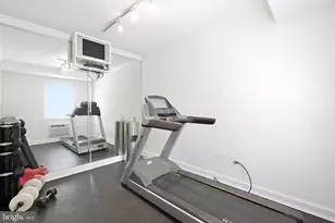 922 S Washington St, Alexandria, VA 22314 - Photo 22