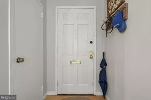 3408 Martha Custis Dr, Alexandria, VA 22302 - Photo 6