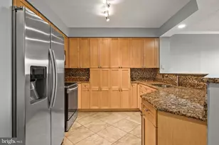3101 N Hampton Dr, Alexandria, VA 22302 - Photo 14