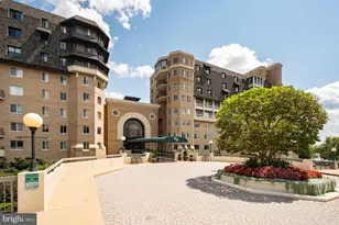 1250 S Washington St, Alexandria, VA 22314 - Photo 2