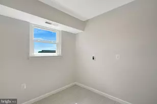 438 N Armistead St, Alexandria, VA 22312 - Photo 8