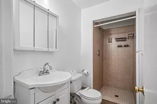 1227 Queen St, Alexandria, VA 22314 - Photo 34
