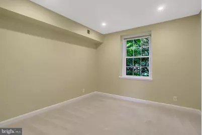 4900 29th Road S #B1, Arlington, VA 22206 - Photo 18