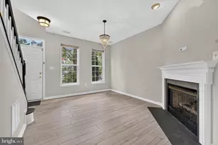 932 Harrison Cir, Alexandria, VA 22304 - Photo 4