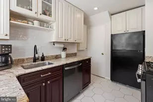 3740 Keller Ave, Alexandria, VA 22302 - Photo 8