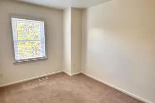 915 Portner Pl, Alexandria, VA 22314 - Photo 18