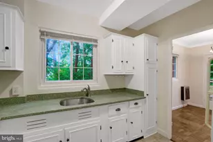 3200 Martha Custis Dr, Alexandria, VA 22302 - Photo 8