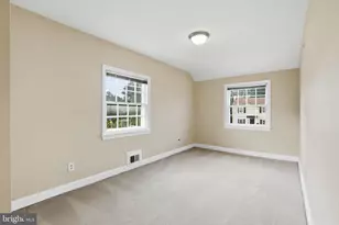 2803 Cameron Mills Rd, Alexandria, VA 22302 - Photo 14