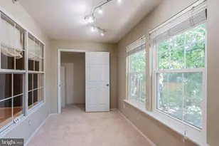 3309 Wyndham Cir, Alexandria, VA 22302 - Photo 12