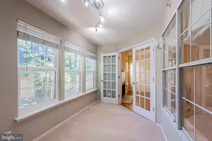 3309 Wyndham Cir, Alexandria, VA 22302 - Photo 14
