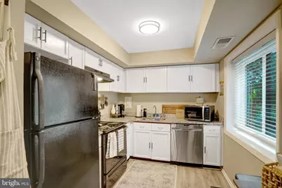 3200 S 28th Street #204, Alexandria, VA 22302 - Photo 20