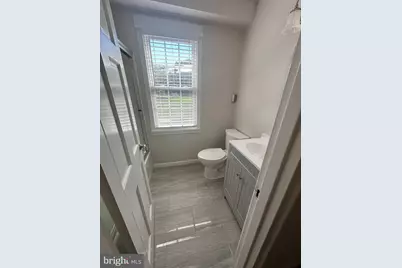 205 E Glebe #D, Alexandria, VA 22305 - Photo 14
