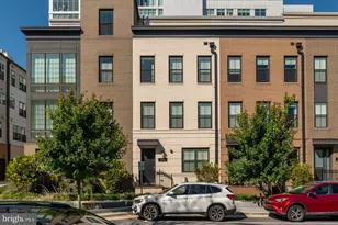 213 Montgomery St, Alexandria, VA 22314 - Photo 1