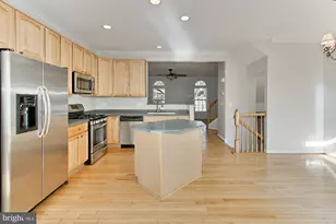 5054 Grimm Dr, Alexandria, VA 22304 - Photo 12