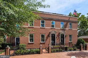 515 N St Asaph St, Alexandria, VA 22314 - Photo 2