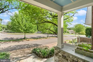 1034 N Pelham St, Alexandria, VA 22304 - Photo 4