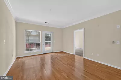 4850 Eisenhower Avenue #217, Alexandria, VA 22304 - Photo 4