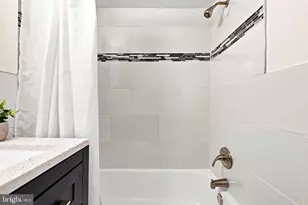 3330 S 28th St, Alexandria, VA 22302 - Photo 24