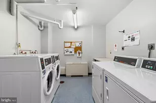801 N Pitt St, Alexandria, VA 22314 - Photo 20
