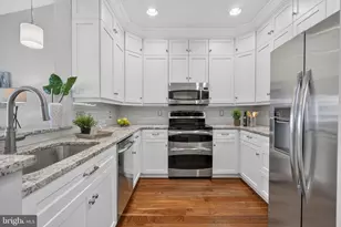 4550 Strutfield Ln, Alexandria, VA 22311 - Photo 12
