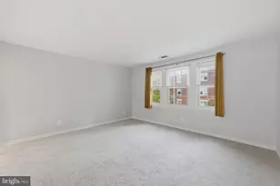 525 Bashford Ln, Alexandria, VA 22314 - Photo 14