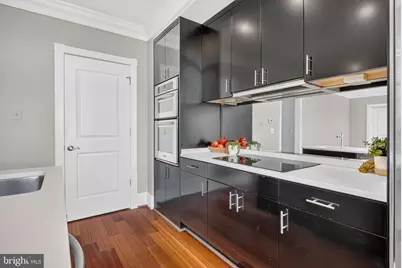 900 N Washington Street #302E, Alexandria, VA 22314 - Photo 12