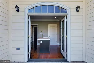 900 N Washington St, Alexandria, VA 22314 - Photo 18
