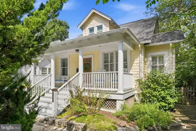 212 E Nelson Avenue, Alexandria, VA 22301 - Photo 2