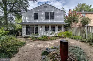 2705 Fordham Rd, Alexandria, VA 22302 - Photo 30