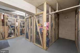 1211 N Pitt St, Alexandria, VA 22314 - Photo 16