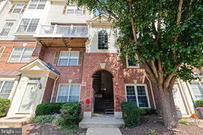 1725 Kingsgate Court #304, Alexandria, VA 22302 - Photo 2