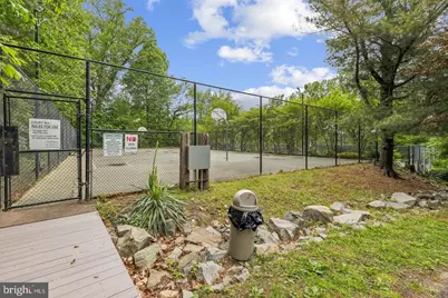 1024 Valley Drive, Alexandria, VA 22302 - Photo 24