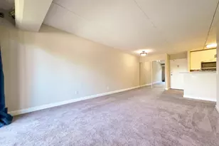 75 S Reynolds St, Alexandria, VA 22304 - Photo 2