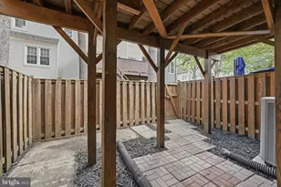 29 Fendall Ave, Alexandria, VA 22304 - Photo 26