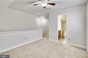 501 Colecroft Ct, Alexandria, VA 22314 - Photo 12