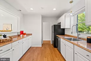14 Ancell St, Alexandria, VA 22305 - Photo 8