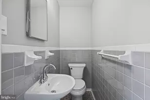 120 Longview Dr, Alexandria, VA 22314 - Photo 26