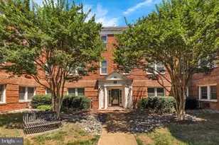 922 S Washington St, Alexandria, VA 22314 - Photo 1