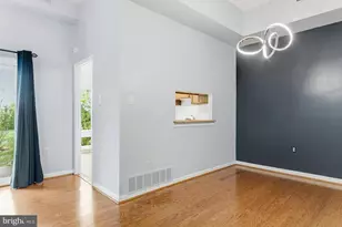 100 Roberts Ln, Alexandria, VA 22314 - Photo 8