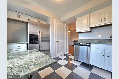 516 N West Street, Alexandria, VA 22314 - Photo 12