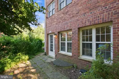 3410 Gunston Road, Alexandria, VA 22302 - Photo 4
