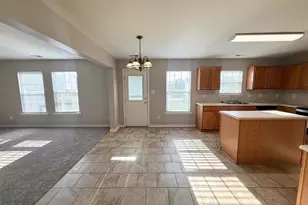 2937 Abbeydale Ct, Chester, VA 23831 - Photo 8