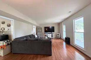 6238 Perthwood Ln, South Chesterfield, VA 23803 - Photo 10